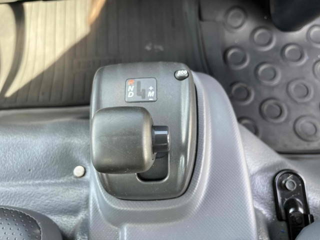 UDトラックスコンドルパッカー車（塵芥車）小型（2t・3t）[写真36]