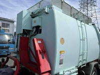 UDトラックスコンドルパッカー車（塵芥車）小型（2t・3t）[写真08]