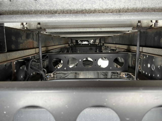 いすゞエルフアルミバン小型（2t・3t）[写真17]