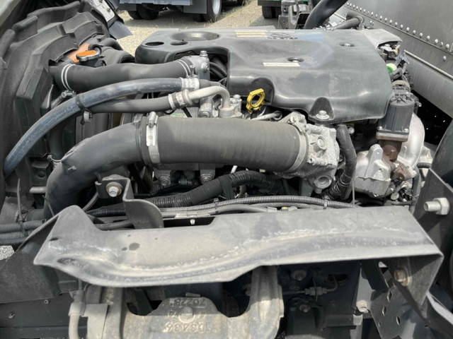 いすゞエルフアルミバン小型（2t・3t）[写真21]