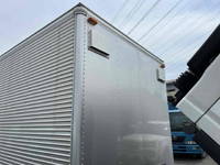 いすゞエルフアルミバン小型（2t・3t）[写真25]