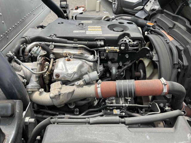 いすゞエルフアルミバン小型（2t・3t）[写真25]