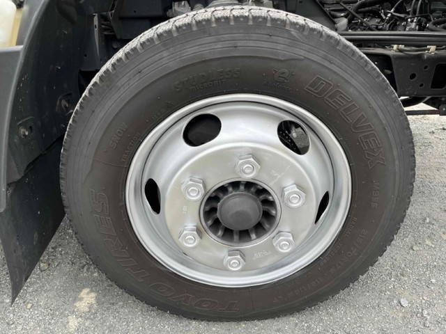 いすゞエルフアルミバン小型（2t・3t）[写真28]