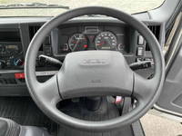 いすゞエルフアルミバン小型（2t・3t）[写真35]