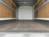 いすゞエルフアルミバン小型（2t・3t）[写真10]