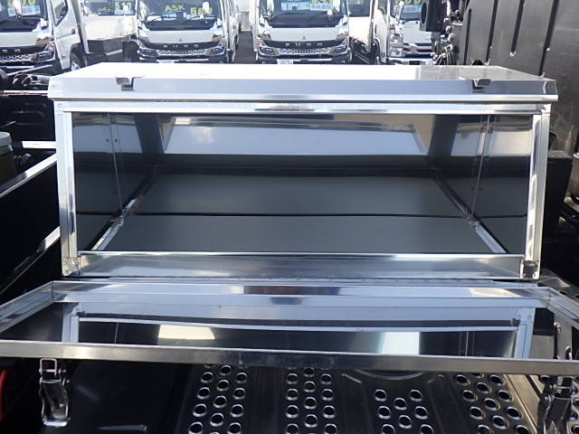 三菱ふそうスーパーグレートダンプ大型（10t）[写真19]