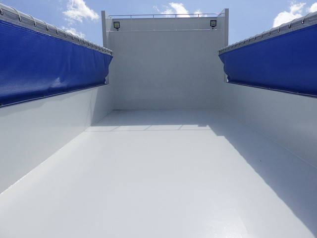 三菱ふそうスーパーグレートダンプ大型（10t）[写真21]