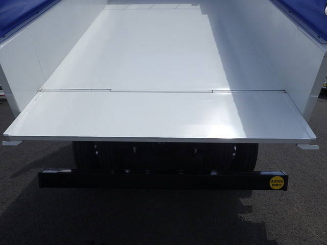 三菱ふそうスーパーグレートダンプ大型（10t）[写真22]