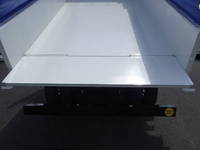 三菱ふそうスーパーグレートダンプ大型（10t）[写真23]