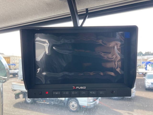 三菱ふそうスーパーグレートダンプ大型（10t）[写真06]