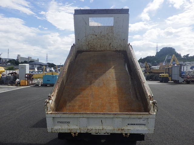 マツダタイタンダンプ小型（2t・3t）[写真14]
