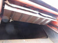 いすゞフォワードパッカー車（塵芥車）中型（4t）[写真19]