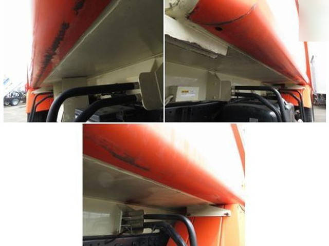 いすゞフォワードパッカー車（塵芥車）中型（4t）[写真30]