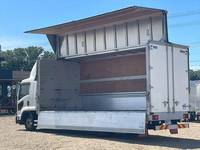 いすゞフォワードアルミウイング中型（4t）[写真13]