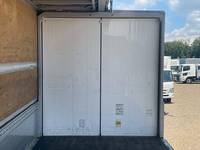 いすゞフォワードアルミウイング中型（4t）[写真14]