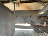 いすゞフォワードアルミウイング中型（4t）[写真16]