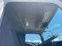 いすゞフォワードアルミウイング中型（4t）[写真25]