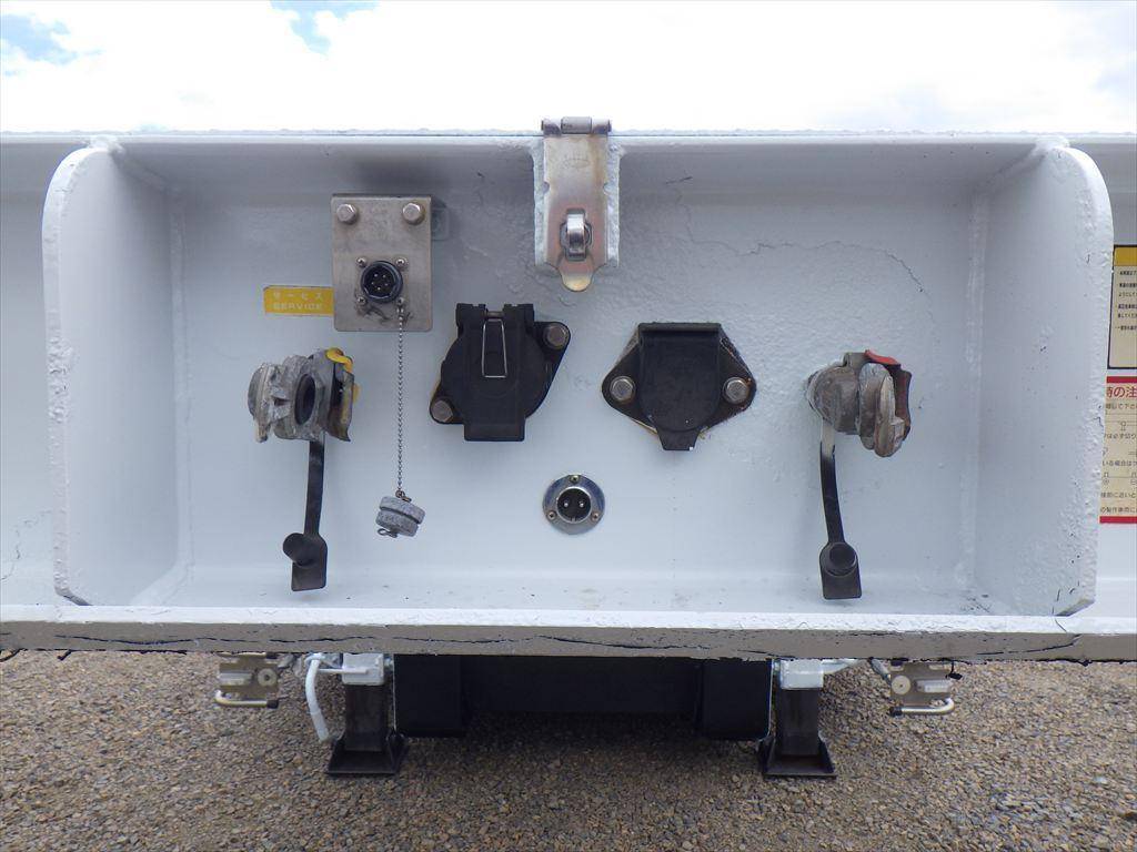 その他のメーカーその他の車種重機運搬トレーラー大型（10t）[写真14]