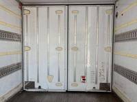 日野デュトロ冷凍車（冷蔵車）小型（2t・3t）[写真12]