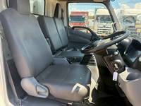 日野デュトロ冷凍車（冷蔵車）小型（2t・3t）[写真21]