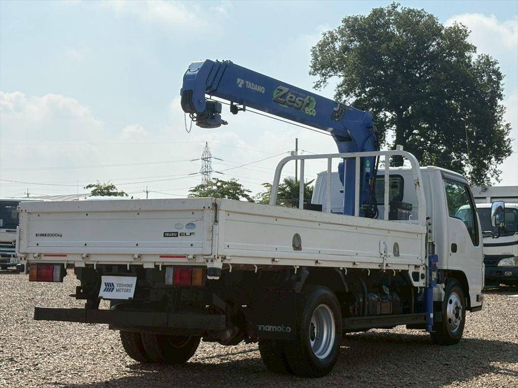 いすゞエルフクレーン4段小型（2t・3t）[写真03]