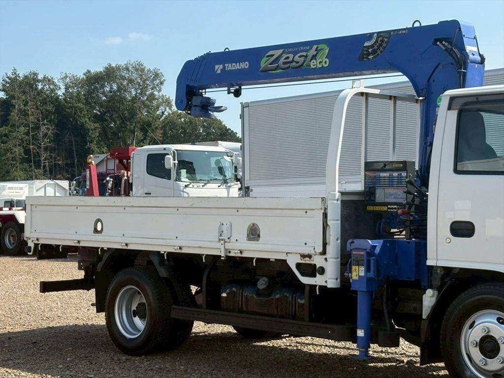 いすゞエルフクレーン4段小型（2t・3t）[写真04]