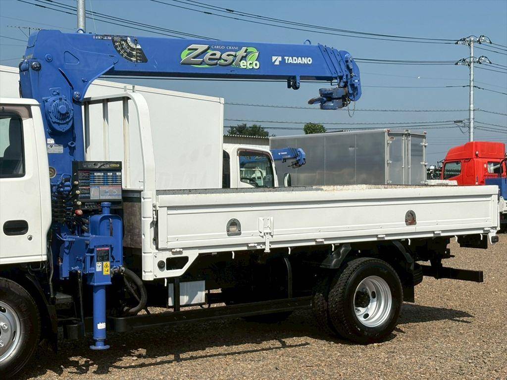 いすゞエルフクレーン4段小型（2t・3t）[写真05]