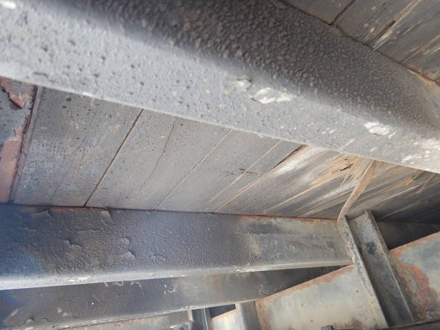 いすゞフォワードクレーン3段増トン（6t・8t）[写真11]