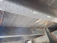 いすゞフォワードクレーン3段増トン（6t・8t）[写真12]