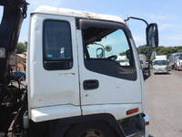 いすゞフォワードクレーン3段増トン（6t・8t）[写真25]