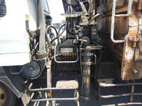 いすゞフォワードクレーン3段増トン（6t・8t）[写真33]