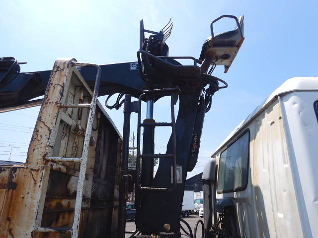 いすゞフォワードクレーン3段増トン（6t・8t）[写真34]