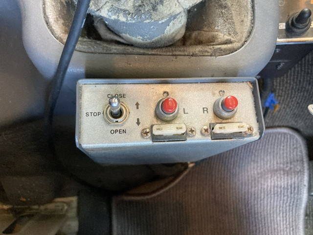 三菱ふそうファイターダンプ増トン（6t・8t）[写真36]