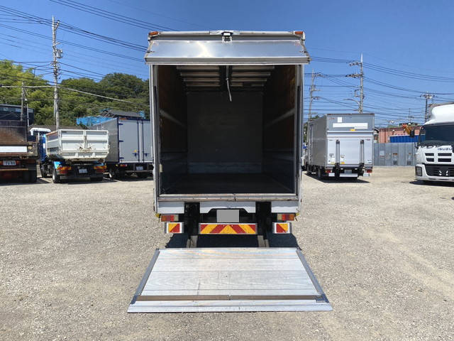 いすゞエルフアルミウイング小型（2t・3t）[写真11]