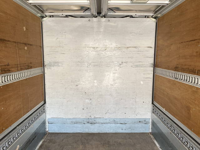 いすゞエルフアルミウイング小型（2t・3t）[写真13]