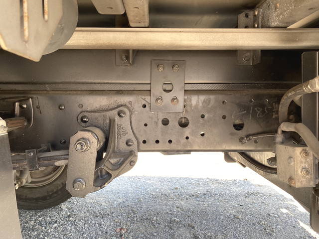 いすゞエルフアルミウイング小型（2t・3t）[写真19]