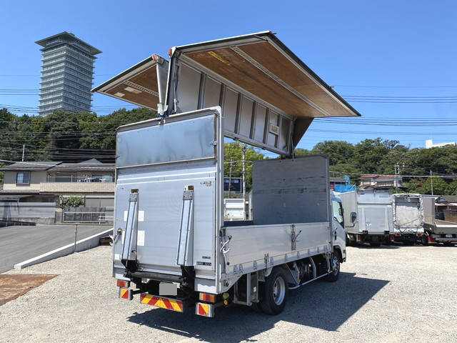 いすゞエルフアルミウイング小型（2t・3t）[写真02]