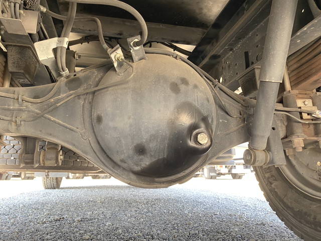 いすゞエルフアルミウイング小型（2t・3t）[写真21]