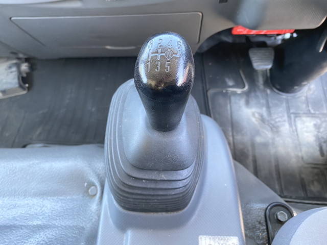 いすゞエルフアルミウイング小型（2t・3t）[写真25]