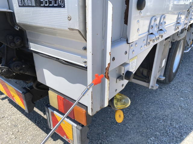 いすゞエルフアルミウイング小型（2t・3t）[写真35]