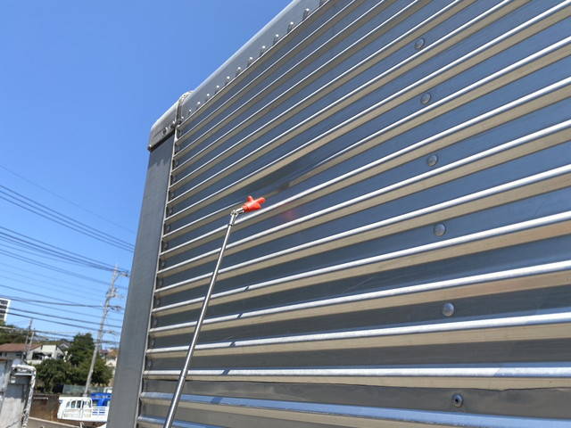 いすゞエルフアルミウイング小型（2t・3t）[写真38]