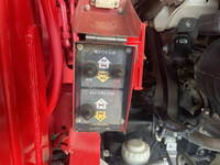 いすゞフォワードセルフクレーン5段増トン（6t・8t）[写真13]