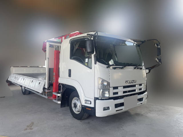 いすゞフォワードセルフクレーン5段増トン（6t・8t）[写真03]