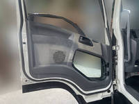 いすゞフォワードセルフクレーン5段増トン（6t・8t）[写真30]