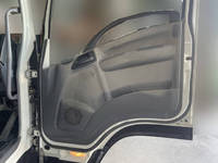 いすゞフォワードセルフクレーン5段増トン（6t・8t）[写真31]