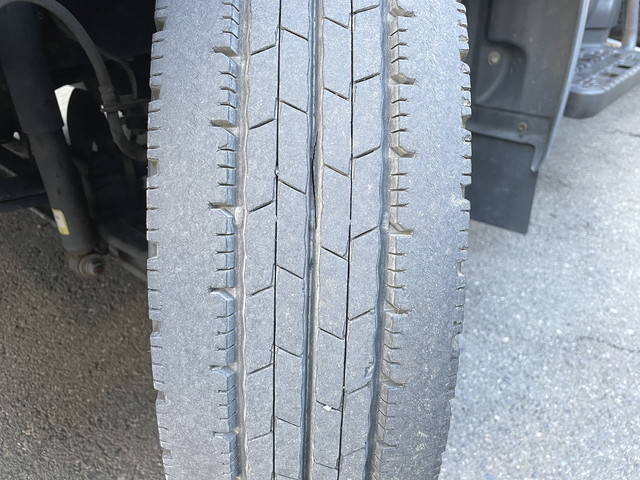 日野デュトロダブルキャブ（Wキャブ）小型（2t・3t）[写真15]