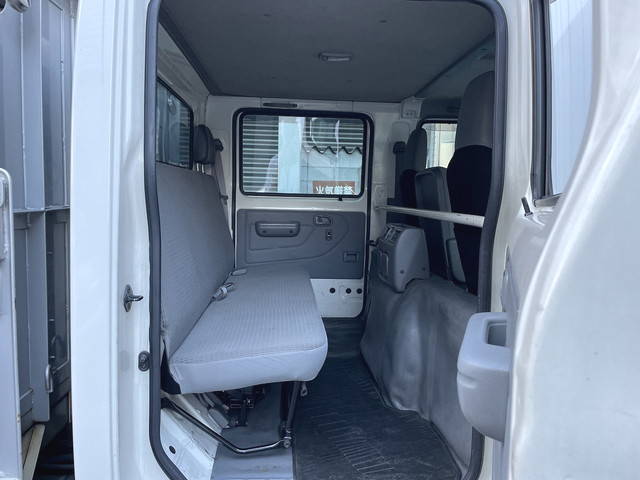 日野デュトロダブルキャブ（Wキャブ）小型（2t・3t）[写真32]
