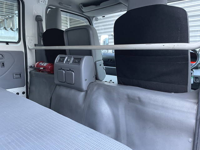 日野デュトロダブルキャブ（Wキャブ）小型（2t・3t）[写真33]