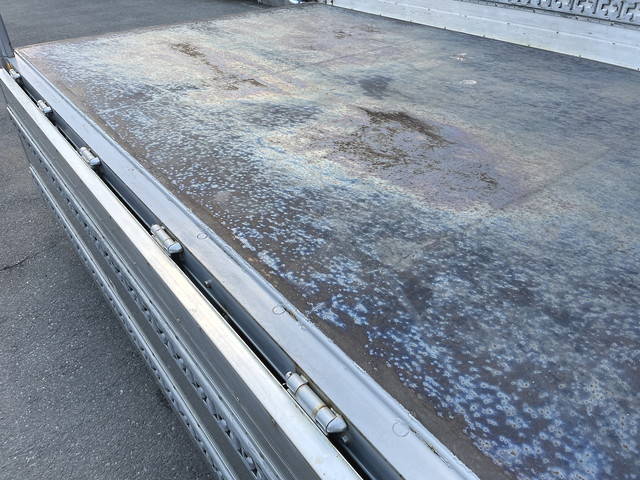 日野デュトロダブルキャブ（Wキャブ）小型（2t・3t）[写真07]