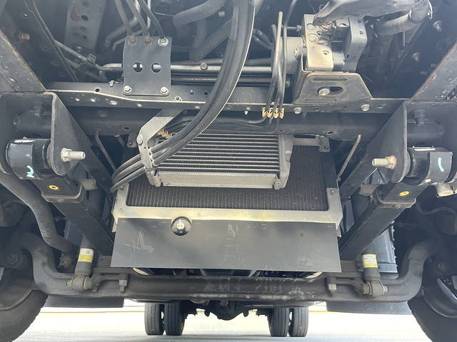 日野デュトロダブルキャブ（Wキャブ）小型（2t・3t）[写真09]